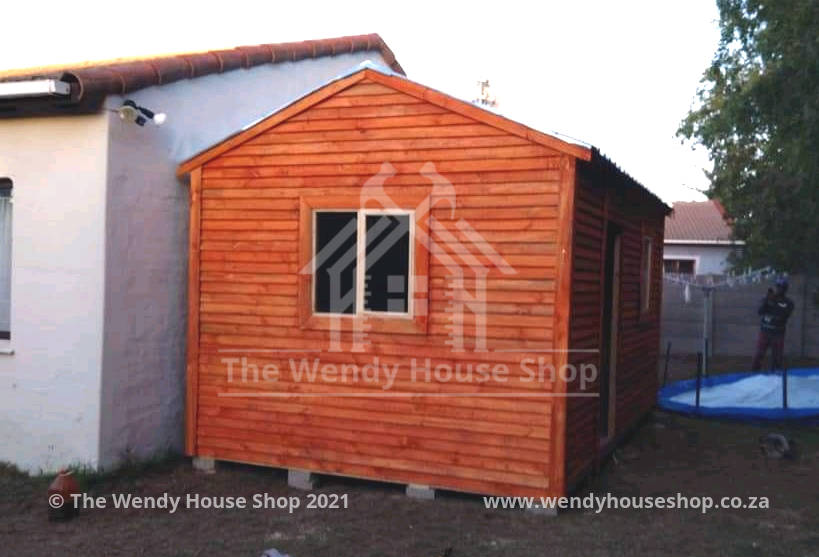 wooden overlap small wendy house